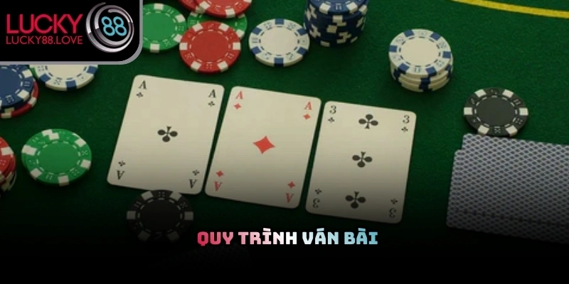 Thành viên thực hiện thao tác bốc bài ngẫu nhiên để đảm bảo tính công bằng