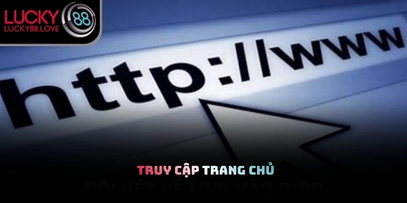 Người chơi thực hiện tìm kiếm đường dẫn chính thức để truy cập vào trang chủ